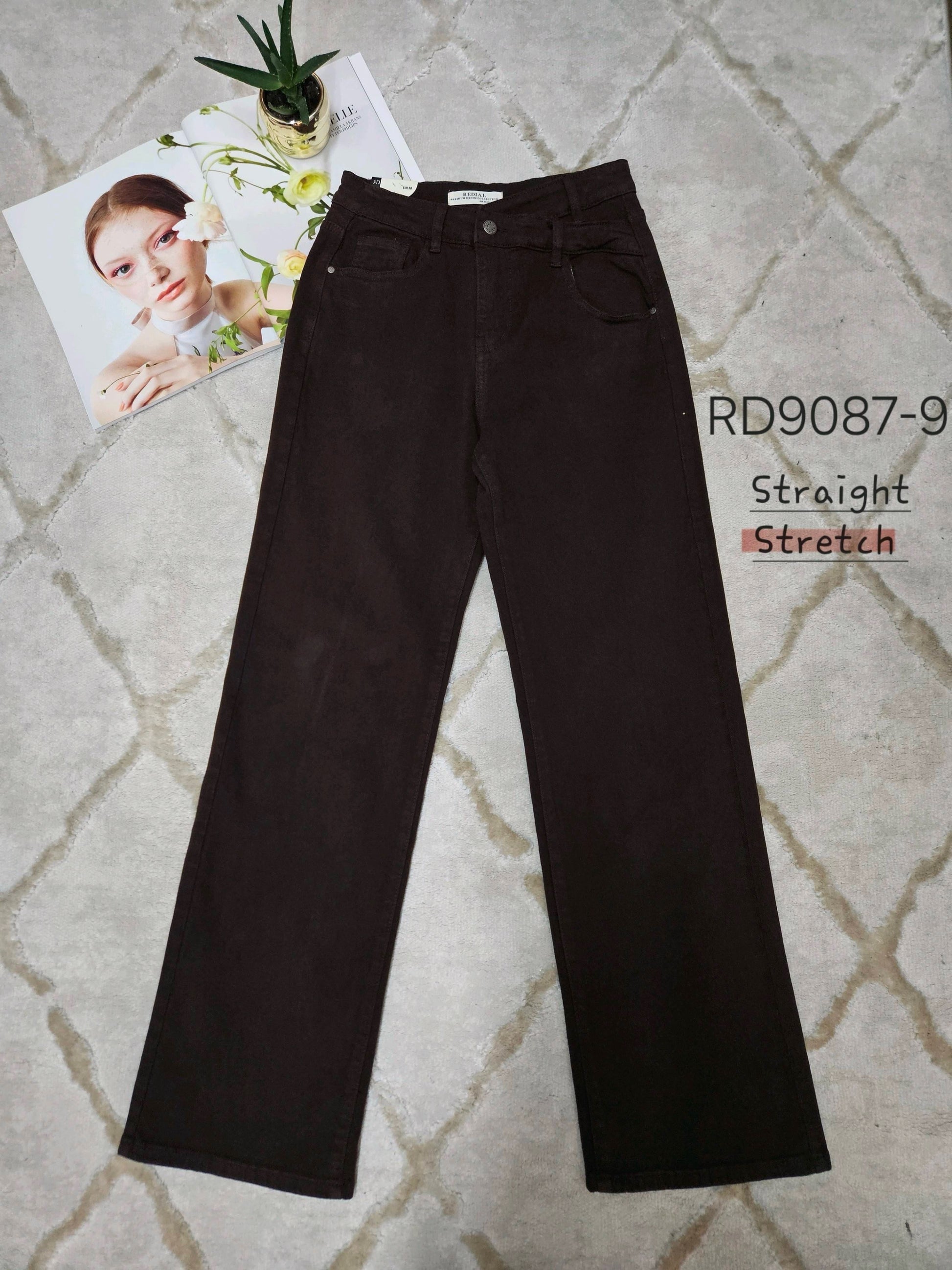 Straight leg Jeans asymmetrisch