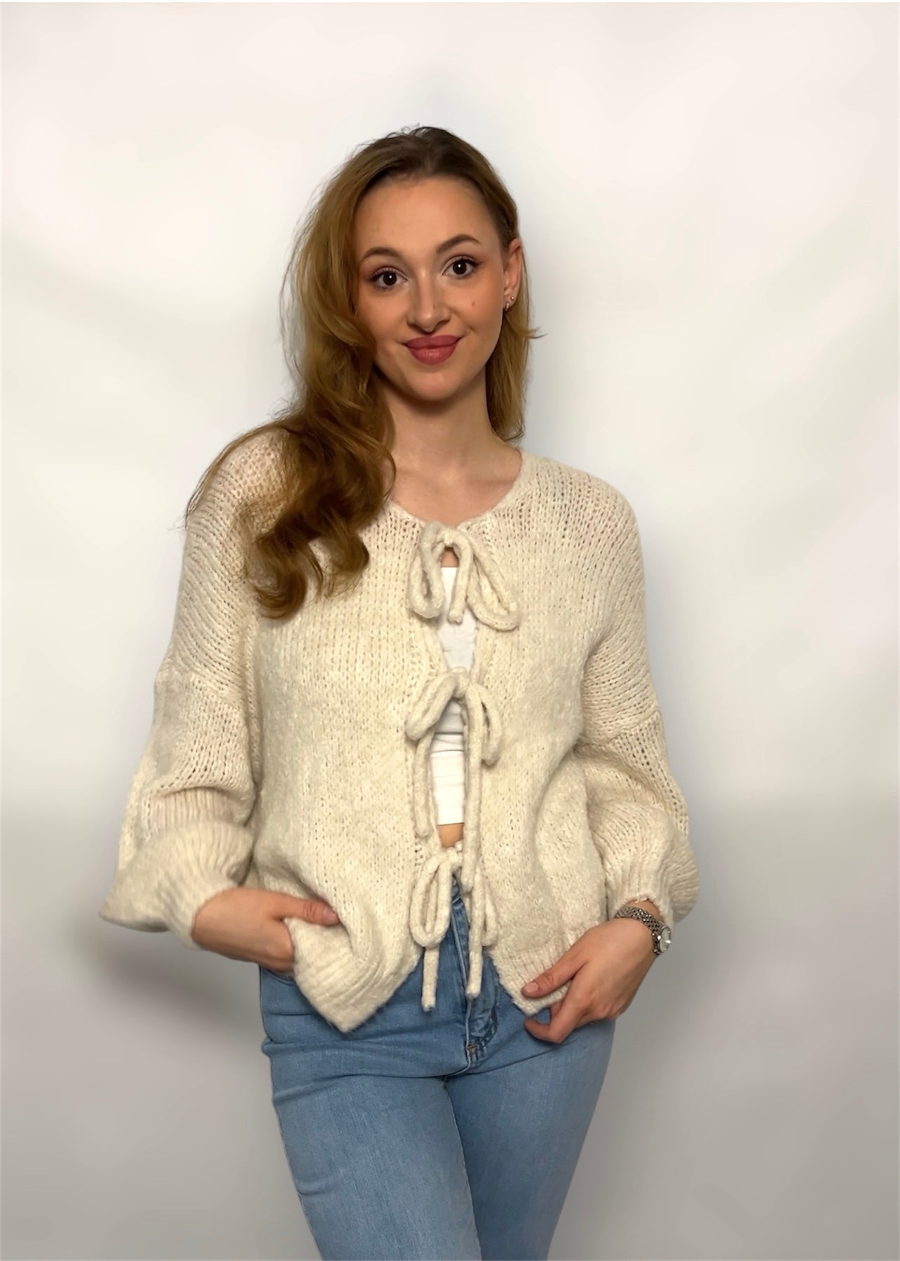 Beige Schleifen Strickjacke