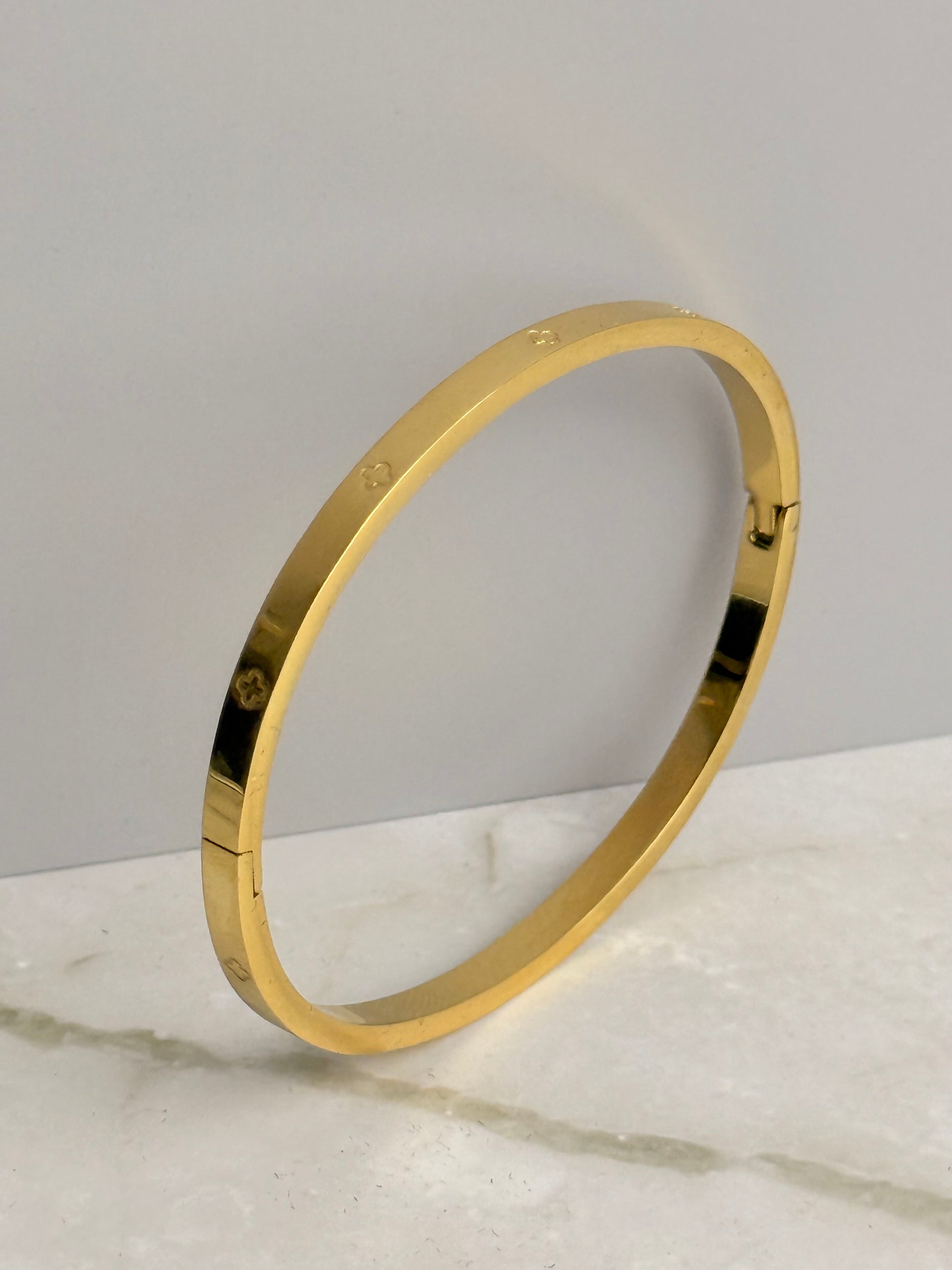 Timeless Lucky Leaf Armreif 14K vergoldet