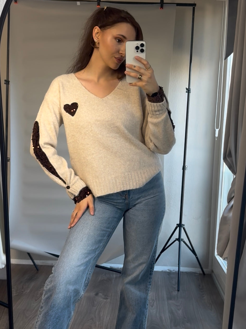 Pailletten Pullover „Amour“