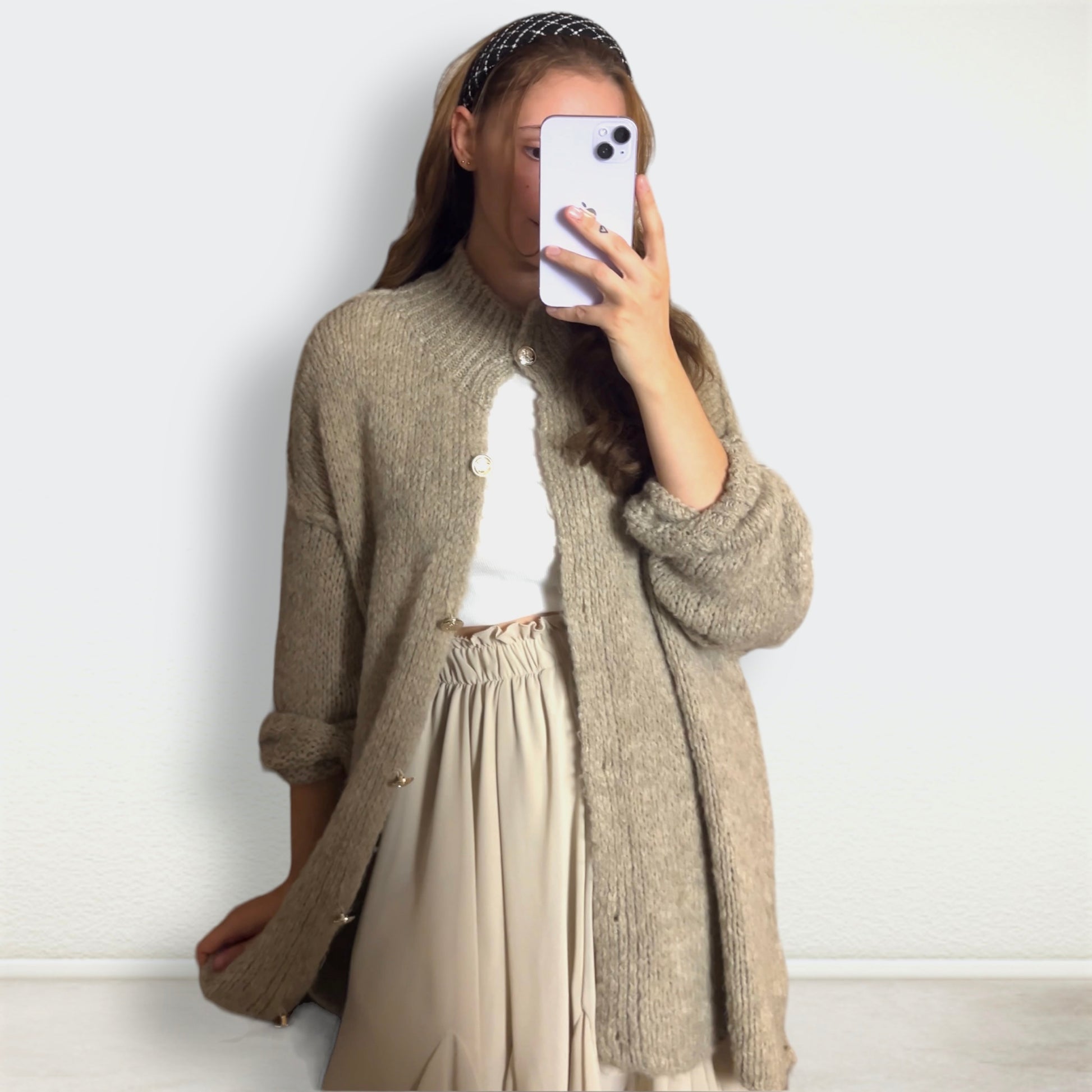 Berger Cardigan mit goldenen Knöpfen gehypter Cardigan virale Strickjacke 