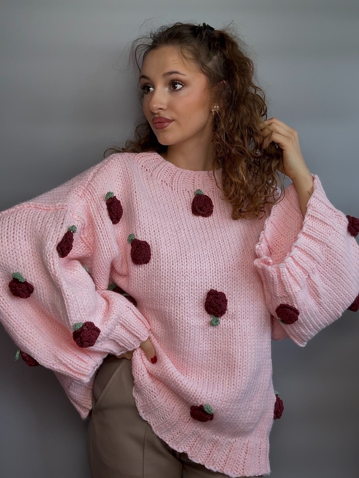 Handmade oversize Pullover “Rosy”