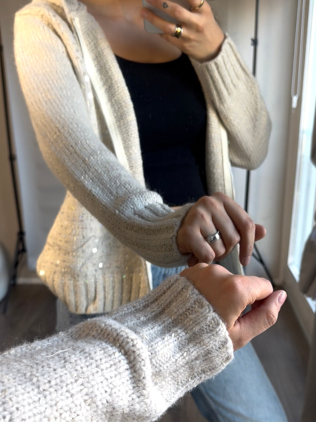 Pailletten Strickjacke beige