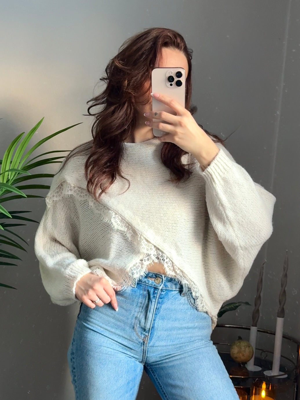 Spitzen Pullover „Lynn“