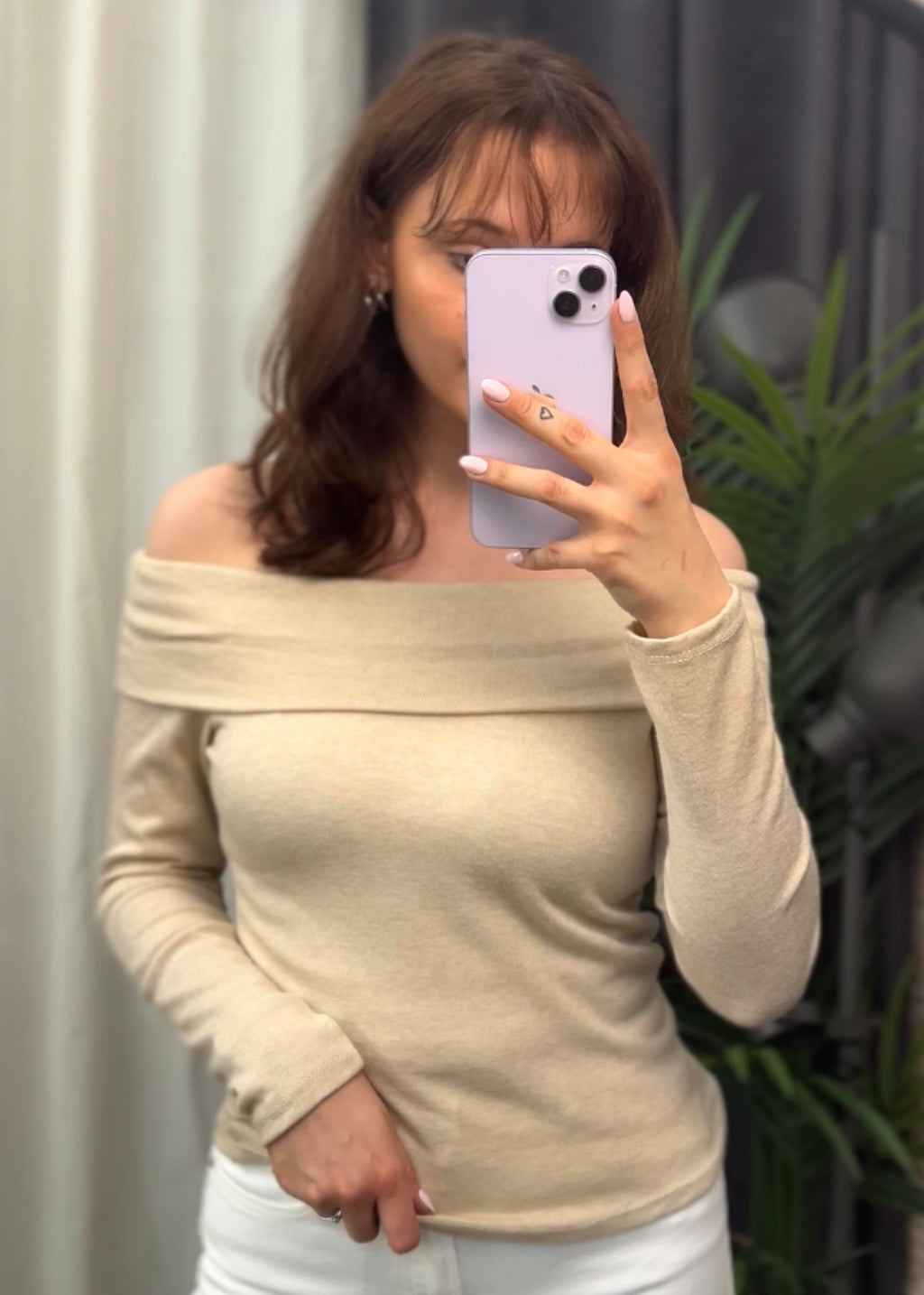 Off-shoulder Shirt “Leni” beige