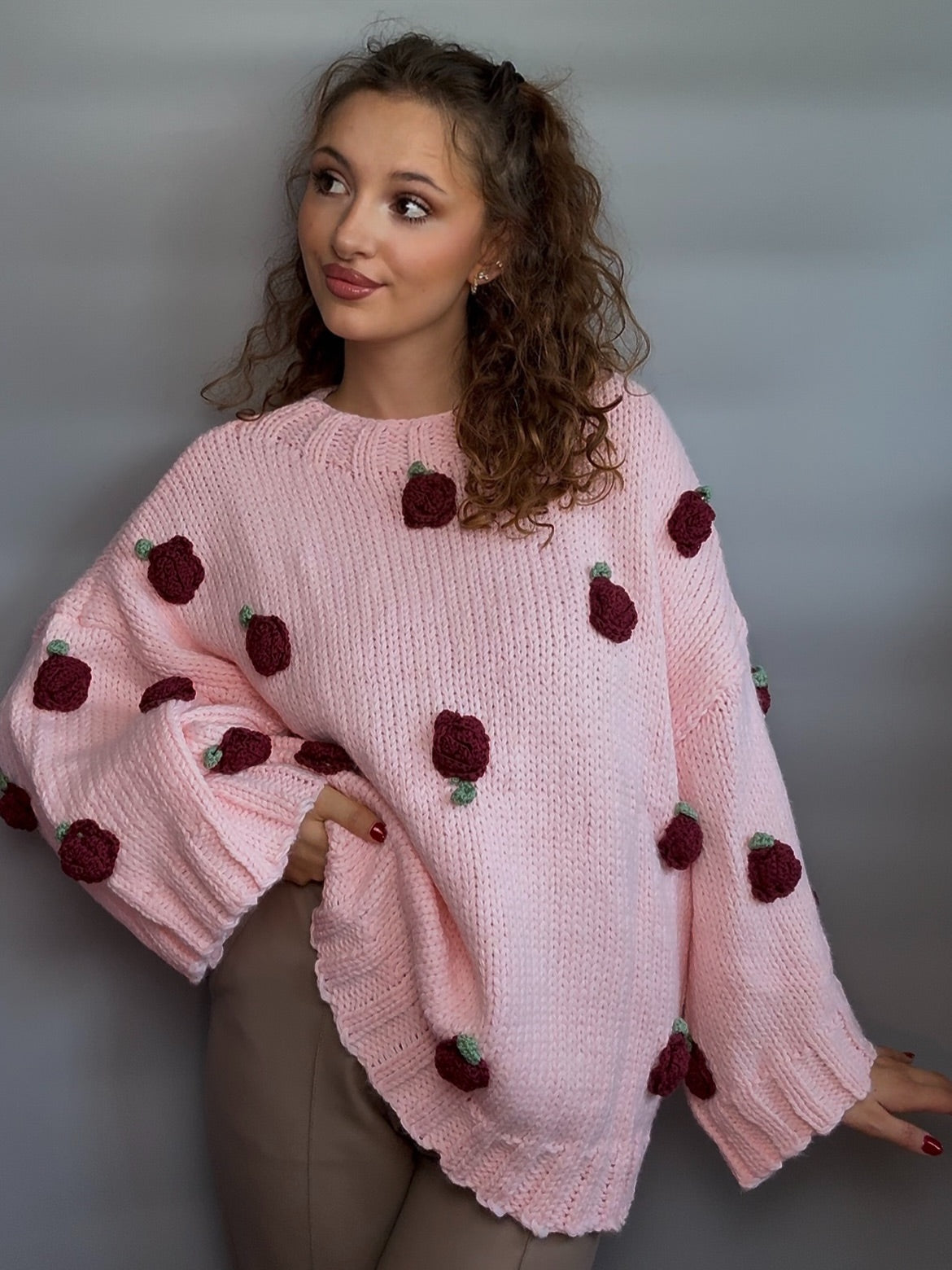 Handmade oversize Pullover “Rosy”