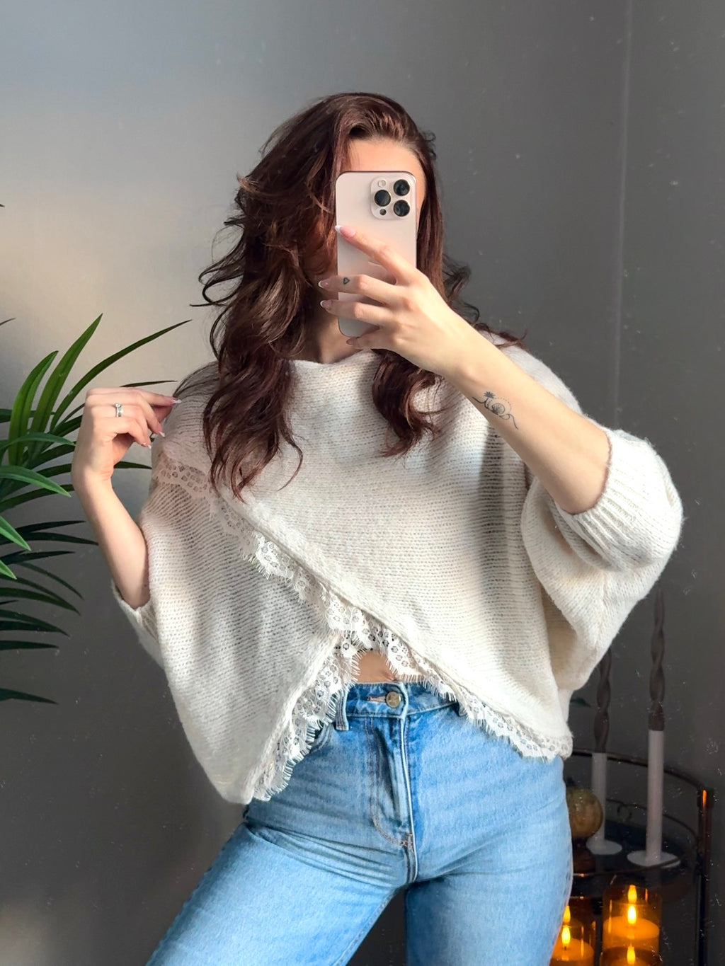 Spitzen Pullover „Lynn“