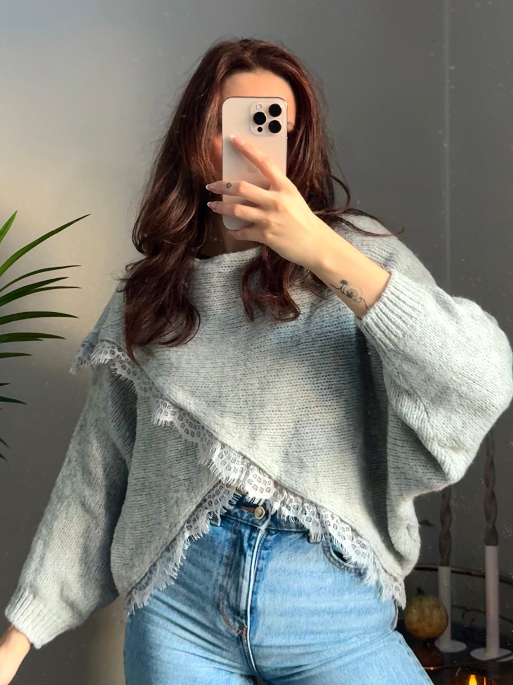 Spitzen Pullover „Lynn“