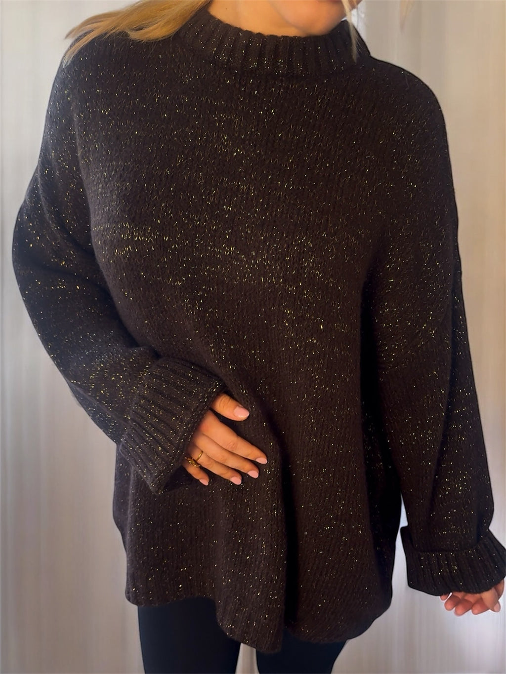 Oversize Glitzer Pullover
