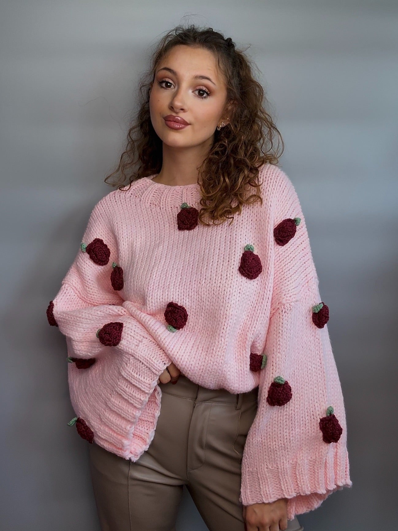 Handmade oversize Pullover “Rosy”