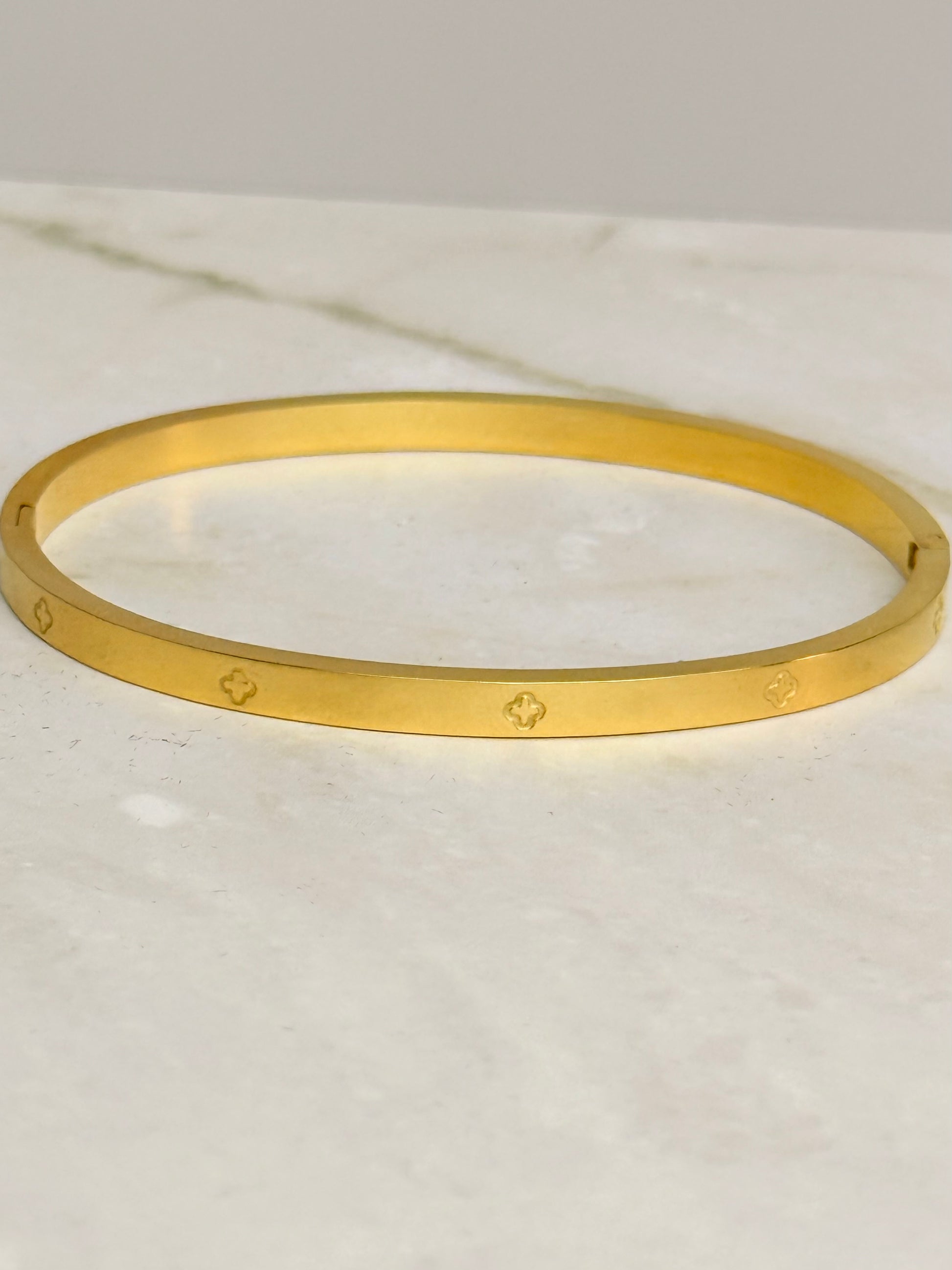 Timeless Lucky Leaf Armreif 14K vergoldet