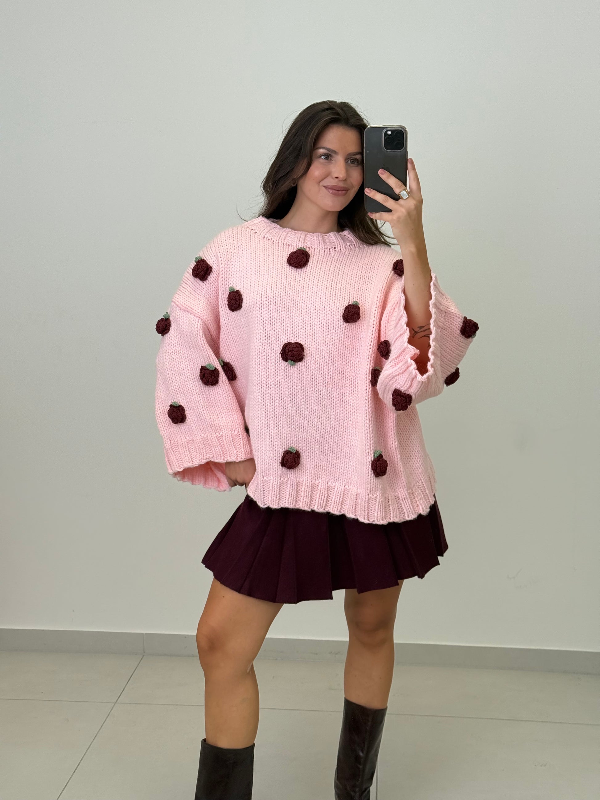 Handmade oversize Pullover “Rosy”